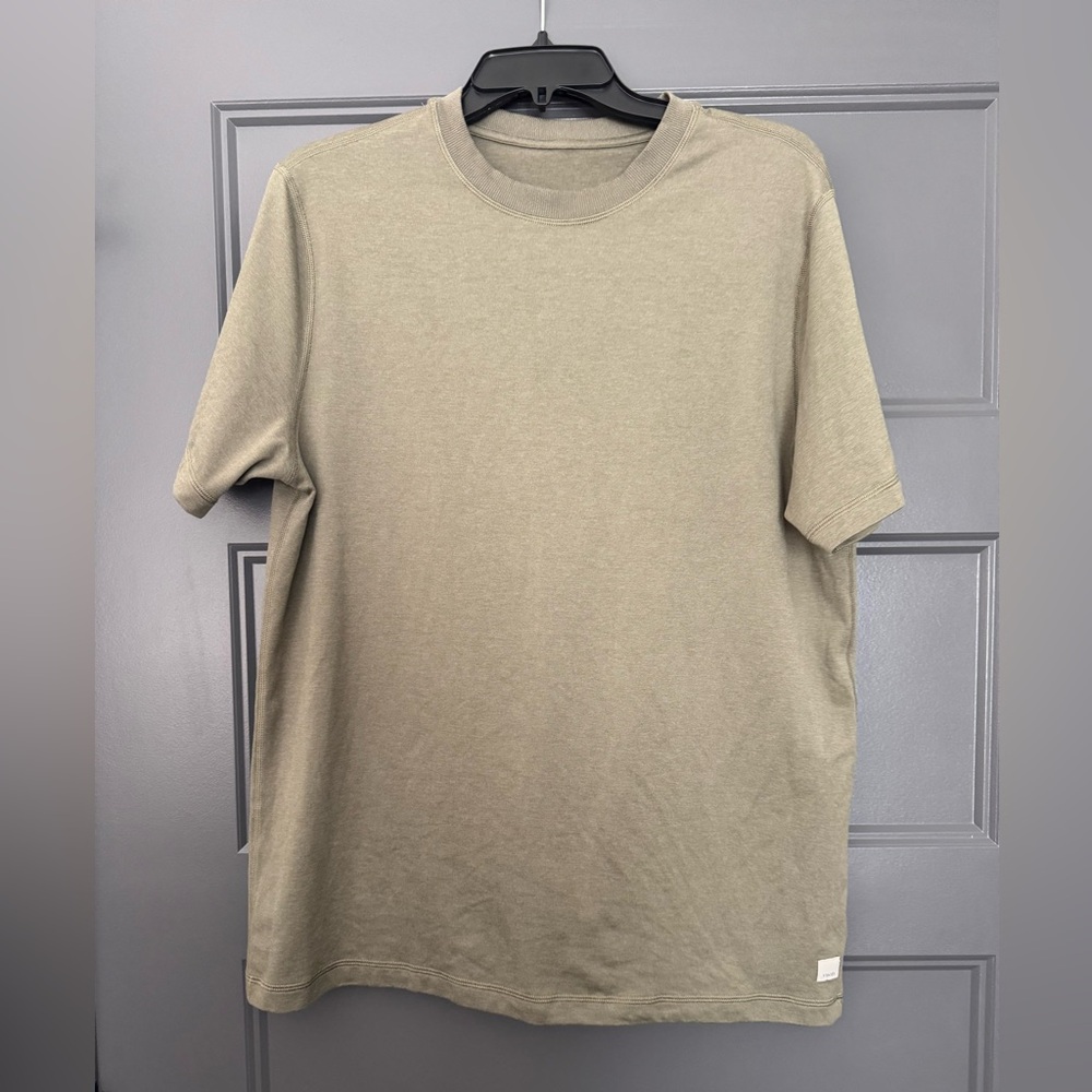 Men’s Vuori Performance Short Sleeve